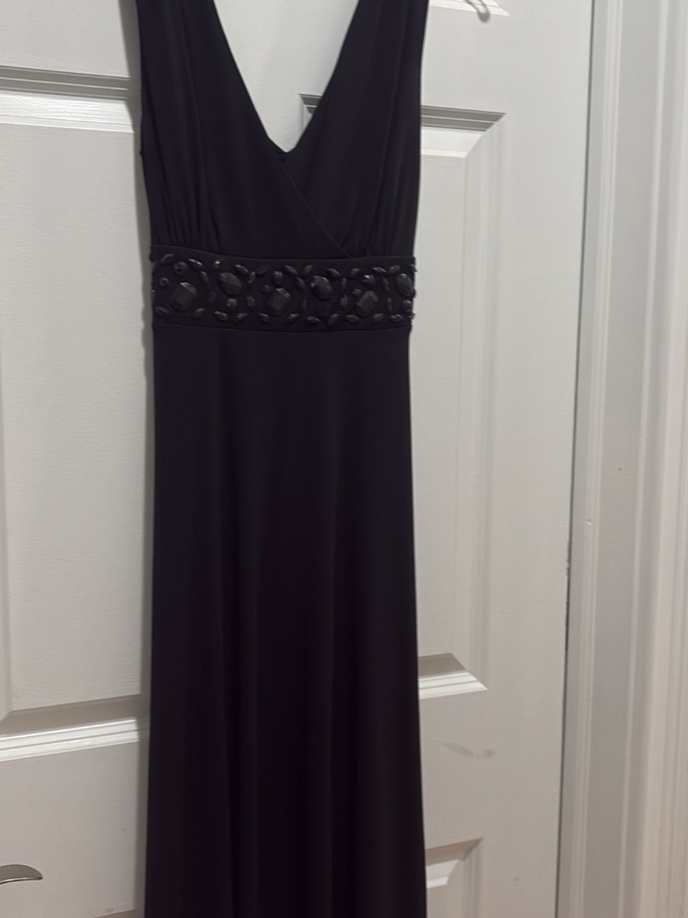 dressbarn Black Sleeveless V-Neck Gown with Decorative Waistband